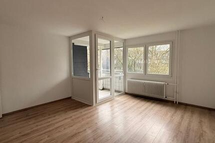 schöne 3-Zimmerwohnung mit Balkon in Wuppertal-Wichlinghausen 4 zimmer