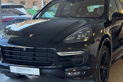 Porsche Cayenne 143.700 km 37.490 &euro; Mülheim an der Ruhr 45478