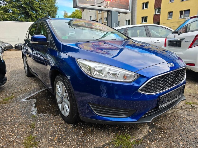 Ford Focus 51.000 km 7.999 € Essen 45144