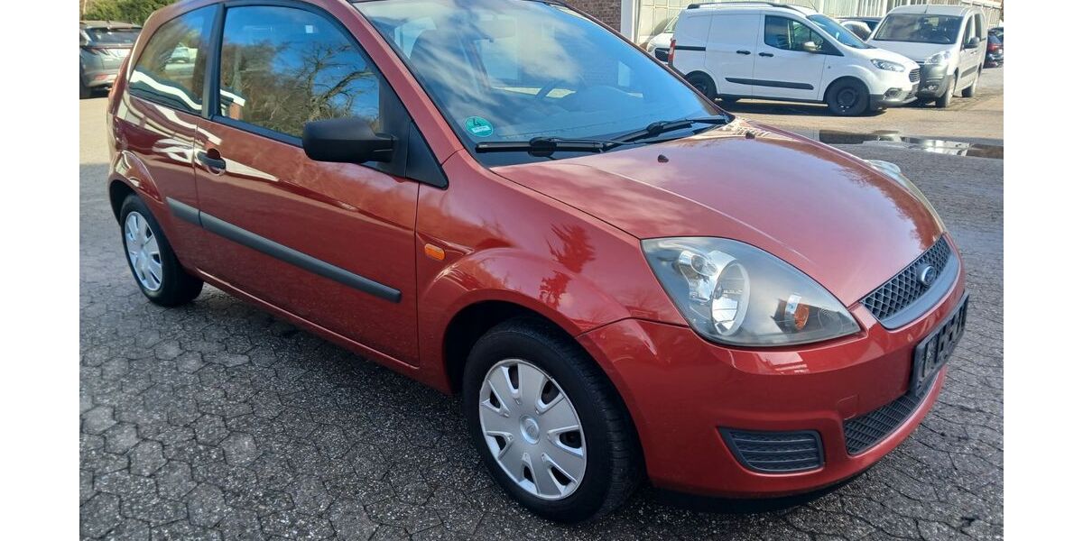 Ford Fiesta 26.700 km 3.290 &euro; Ratingen 40882