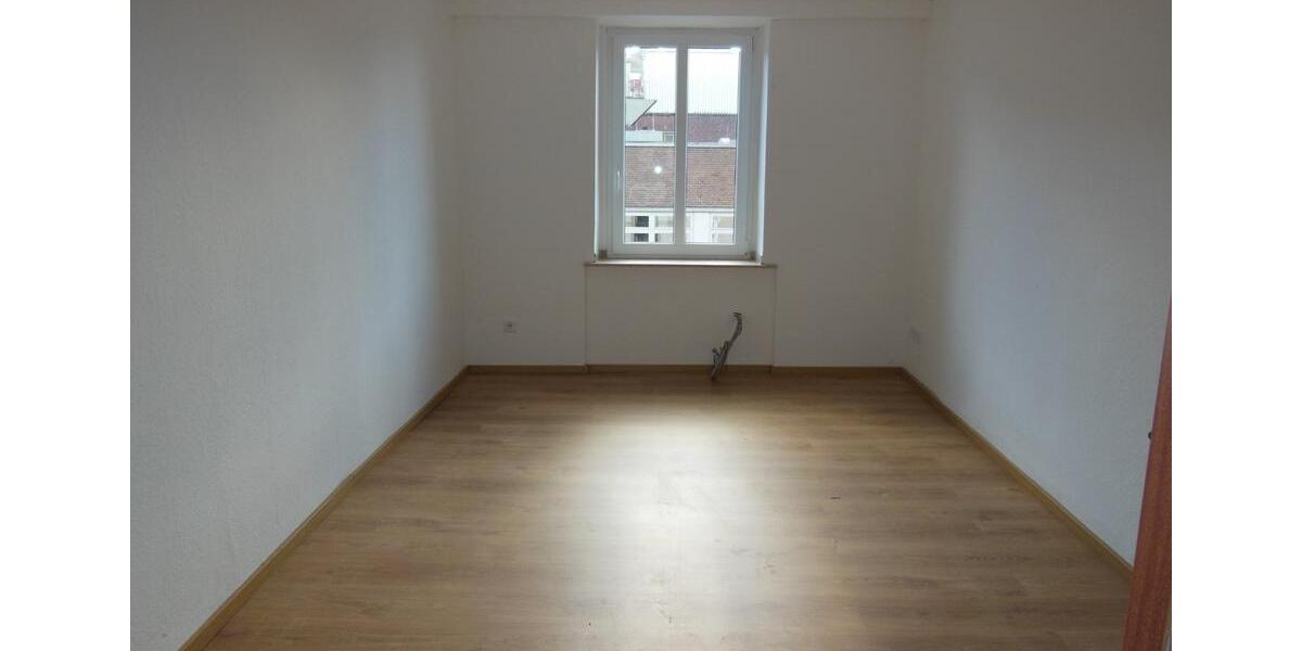 3 Zimmer-Dachgeschosswohnung (4. OG) Wuppertal-Elberfeld 3 zimmer