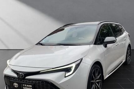 Toyota Corolla 26.500 km 30.490 € Duisburg 47055