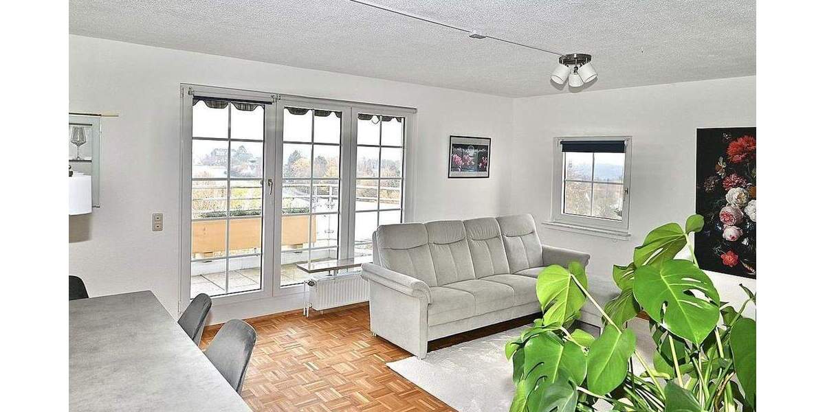 Etagenwohnung Bochum Stiepel - 4 Zimmer, 107 m&sup2;, 420.000&euro; | Angebot:25374287