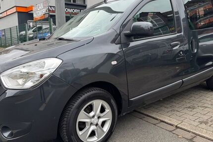 Dacia Lodgy 92.986 km 9.500 &euro; Gelsenkirchen 45899