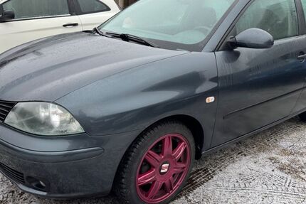 Seat Ibiza 188.000 km 1.990 &euro; Essen 45133