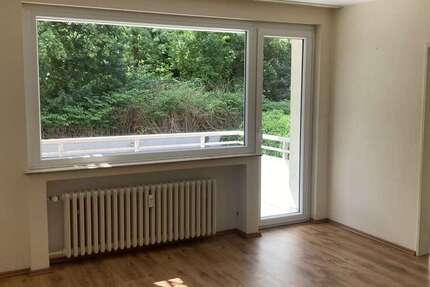 Wohnung Essen Altendorf - 1 Zimmer, 36 m&sup2;, 330&euro; | Angebot:27030128