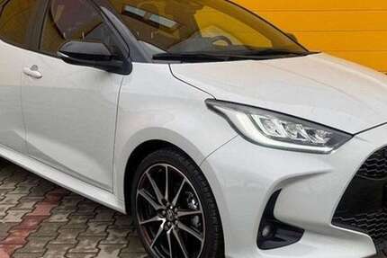 Toyota Yaris 97.101 km 9.000 &euro; Bochum 44809