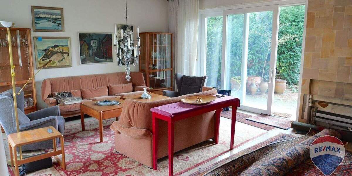 Einfamilienhaus Dinslaken Innenstadt - 8 Zimmer, 240 m&sup2;, 698.000&euro; | Angebot:25246150