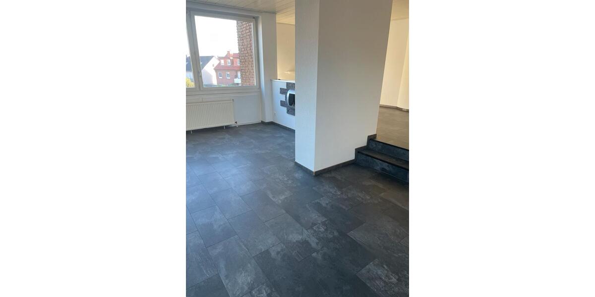 Dachgeschoßwohnung Marl Alt-Marl - 4 Zimmer, 98 m&sup2;, 1.260&euro; | Angebot:26355302