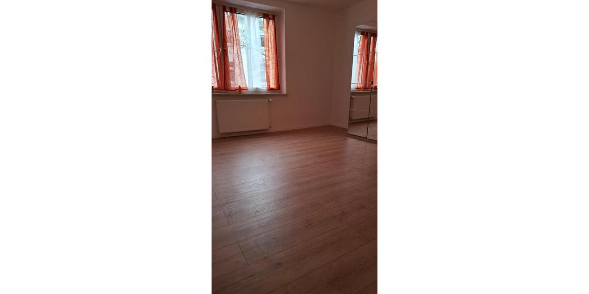 Etagenwohnung Duisburg Mittelmeiderich - 2 Zimmer, 52 m&sup2;, 680&euro; | Angebot:25616669