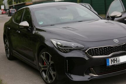 Kia Stinger 96.240 km 25.875 &euro; Mülheim 45481