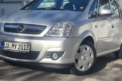 Opel Meriva 35.000 km 4.390 € Witten 58452