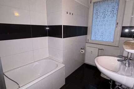 Wohnung zum Mieten in Wupperrtal 410 € 60 m² 2 zimmer