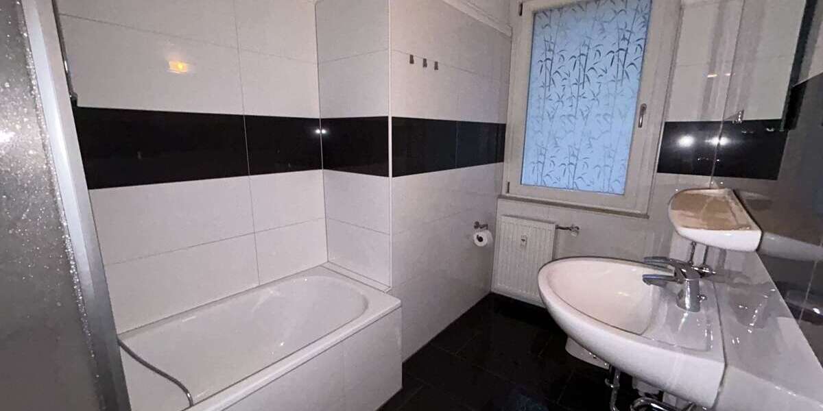 Wohnung zum Mieten in Wupperrtal 410 € 60 m² 2 zimmer