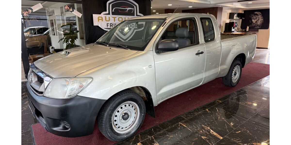 Toyota Hilux 247.237 km 5.950 € Essen 45139