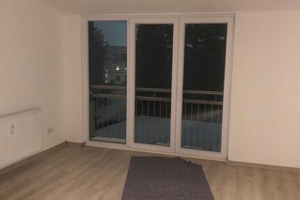 Wohnung 2. OG mit französischem Balkon 4 zimmer