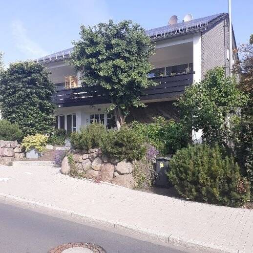 Helle freundliche Maisonette-Wohnung in Bochum-Stiepel!!