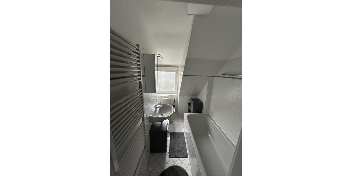 Dachgeschoßwohnung Velbert - 2 Zimmer, 46 m&sup2;, 109.999&euro; | Angebot:24559750