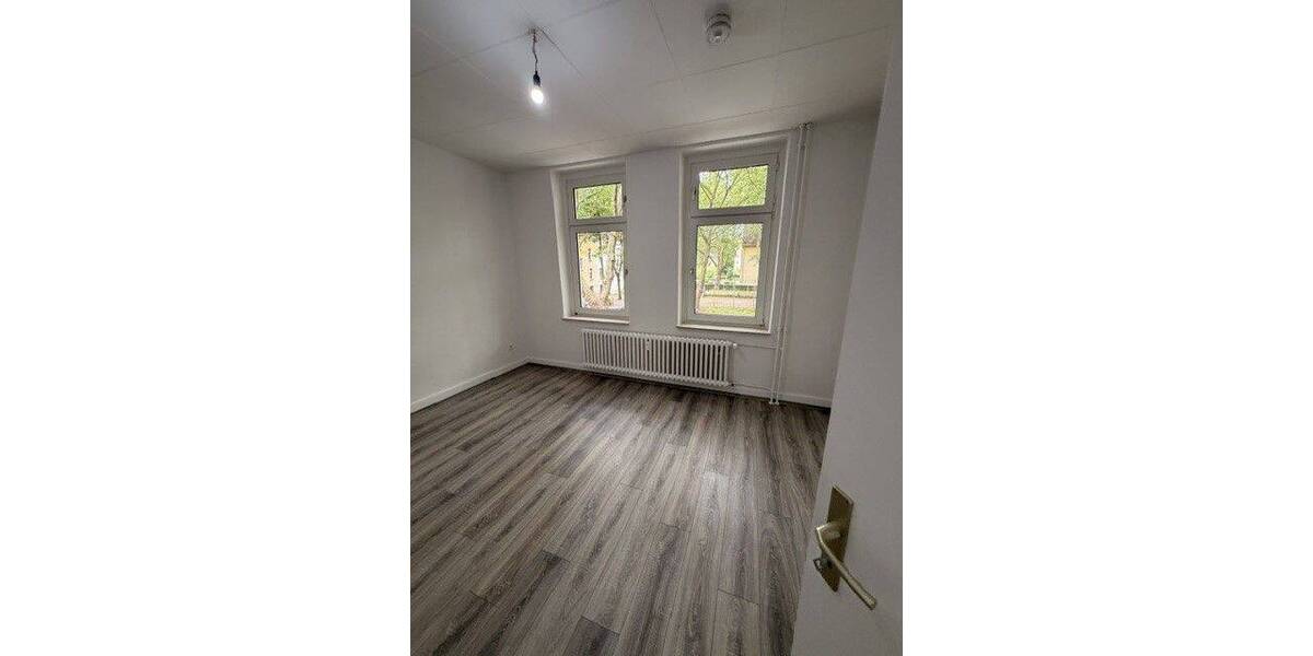 Etagenwohnung Duisburg Obermeiderich - 2 Zimmer, 53 m&sup2;, 399&euro; | Angebot:26903998