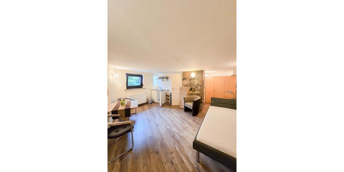 Etagenwohnung Essen Stadtbezirk II - 1 Zimmer, 21 m&sup2;, 300&euro; | Angebot:25305577