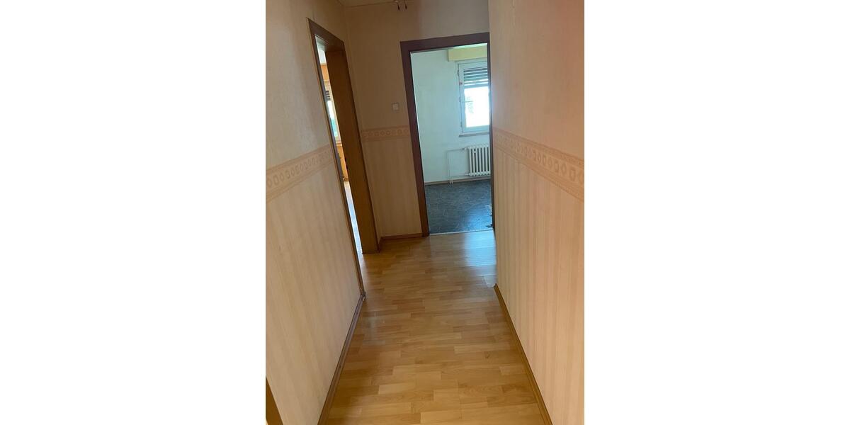 Einfamilienhaus Duisburg - 6 Zimmer, 150 m&sup2;, 2.160&euro; | Angebot:26215500