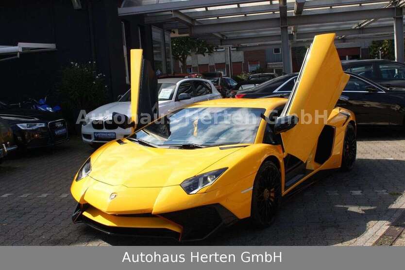 Lamborghini Aventador 100.000 km 269.000 € Herten 45699