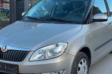 Skoda Fabia 127.000 km 6.399 &euro; DORTMUND 44263
