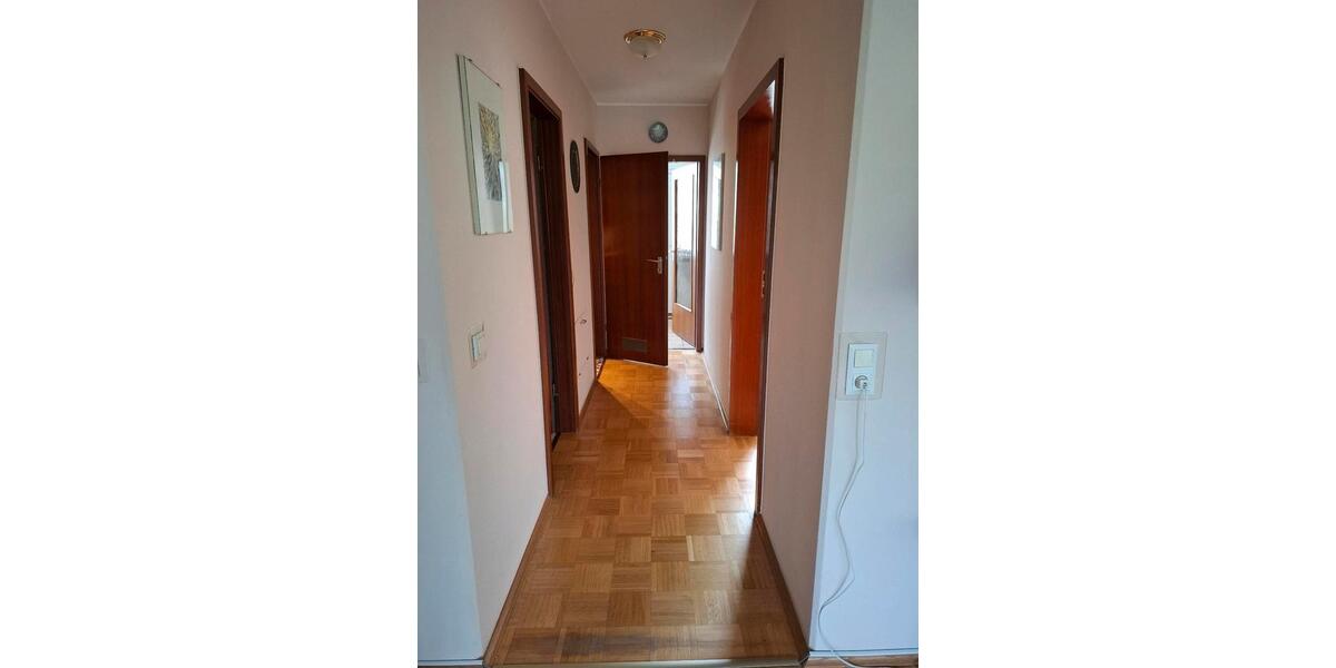 Etagenwohnung Ratingen Tiefenbroich - 3 Zimmer, 79 m&sup2;, 300.000&euro; | Angebot:26877064