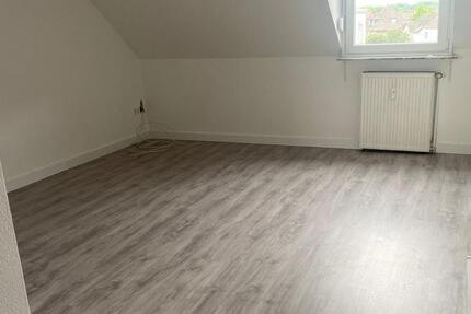 Ansprechende 2-Zimmer-Dachgeschosswohnung in Duisburg Homberg 2 zimmer