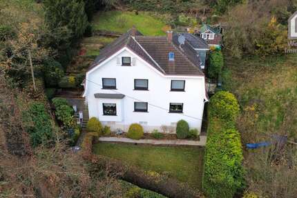Haus Gevelsberg - 11 Zimmer, 235 m&sup2;, 399.000&euro; | Angebot:27245197