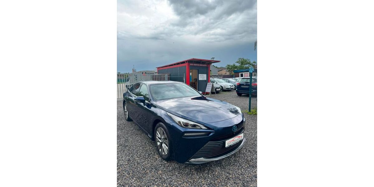 Toyota Mirai 30.456 km 11.500 &euro; Dortmund 44145