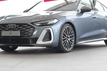 Audi S5 1.500 km 71.860 € Wuppertal 42109