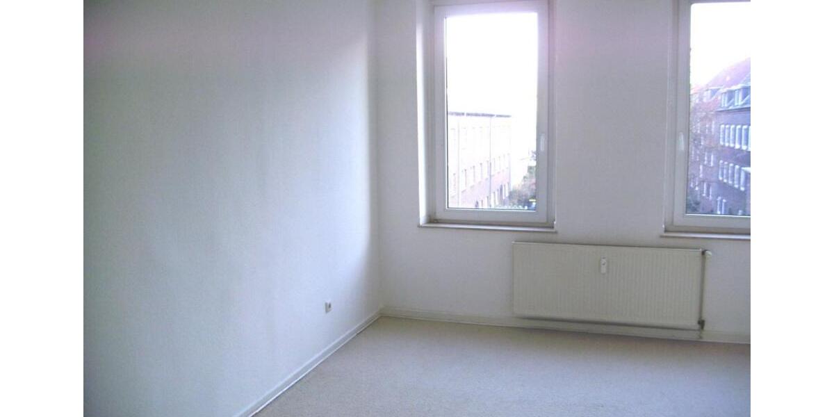 Sanierte Wohnung in Neudorf, ohne Balkon 2 zimmer