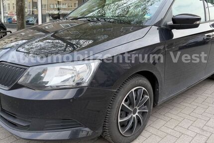 Skoda Fabia 92.000 km 6.780 &euro; Recklinghausen 45657