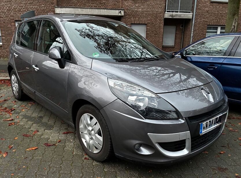Renault Scenic 97.999 km 4.495 € Voerde 46562