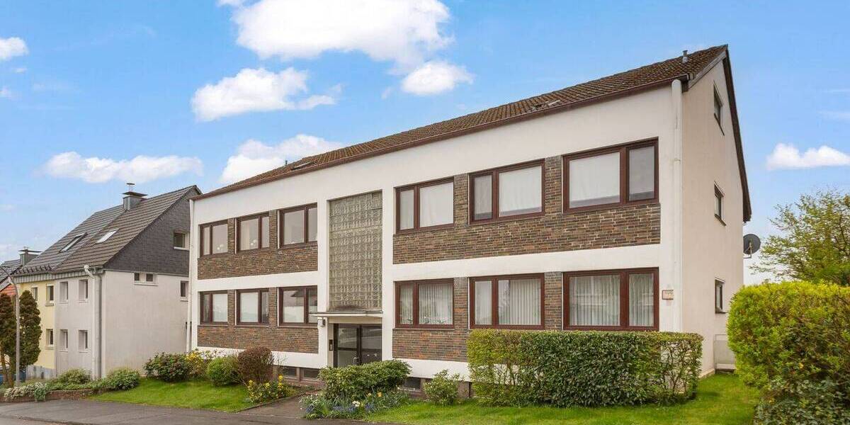 Etagenwohnung Velbert Mitte - 3 Zimmer, 93 m&sup2;, 220.000&euro; | Angebot:26358898