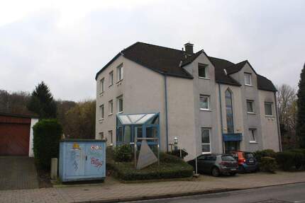 RESERVIERT! Büroräume in Herne-Sodingen mit Stellplätzen und Garage, eigenem Eingang 3 zimmer