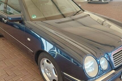 Mercedes E 430
