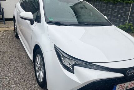 Toyota Corolla 115.000 km 18.600 &euro; Bochum 44795
