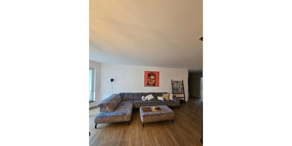 Maisonettenwohnung Recklinghausen - 5 Zimmer, 125 m&sup2;, 1.200&euro; | Angebot:25934320