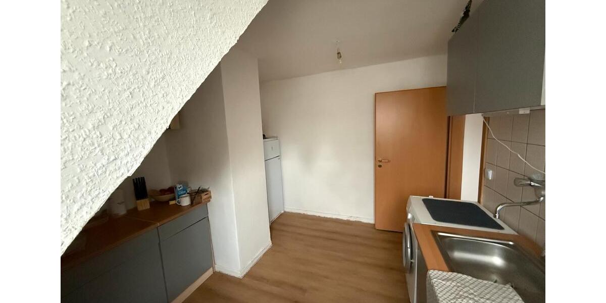 Dachgeschoßwohnung Herne Wanne - 2.5 Zimmer, 47 m&sup2;, 330&euro; | Angebot:25612739