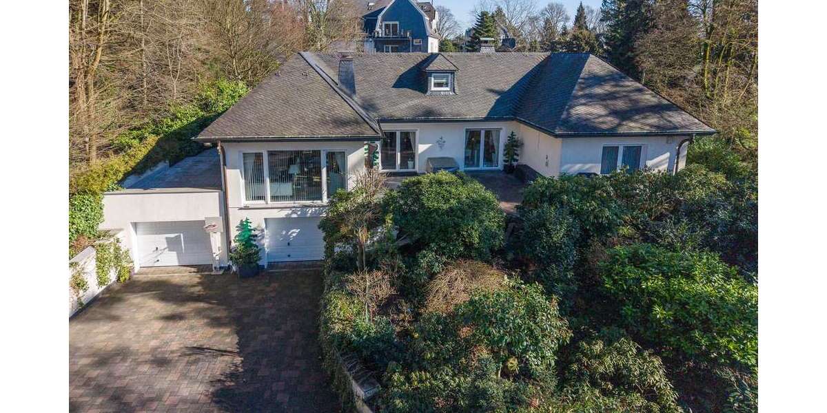 Einfamilienhaus Wuppertal Eckbusch - 8 Zimmer, 318 m&sup2;, 1.190.000&euro; | Angebot:26363101