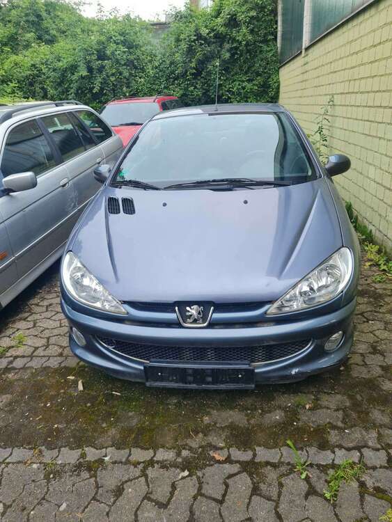 Peugeot 206 254.692 km 600 € Hagen 58091
