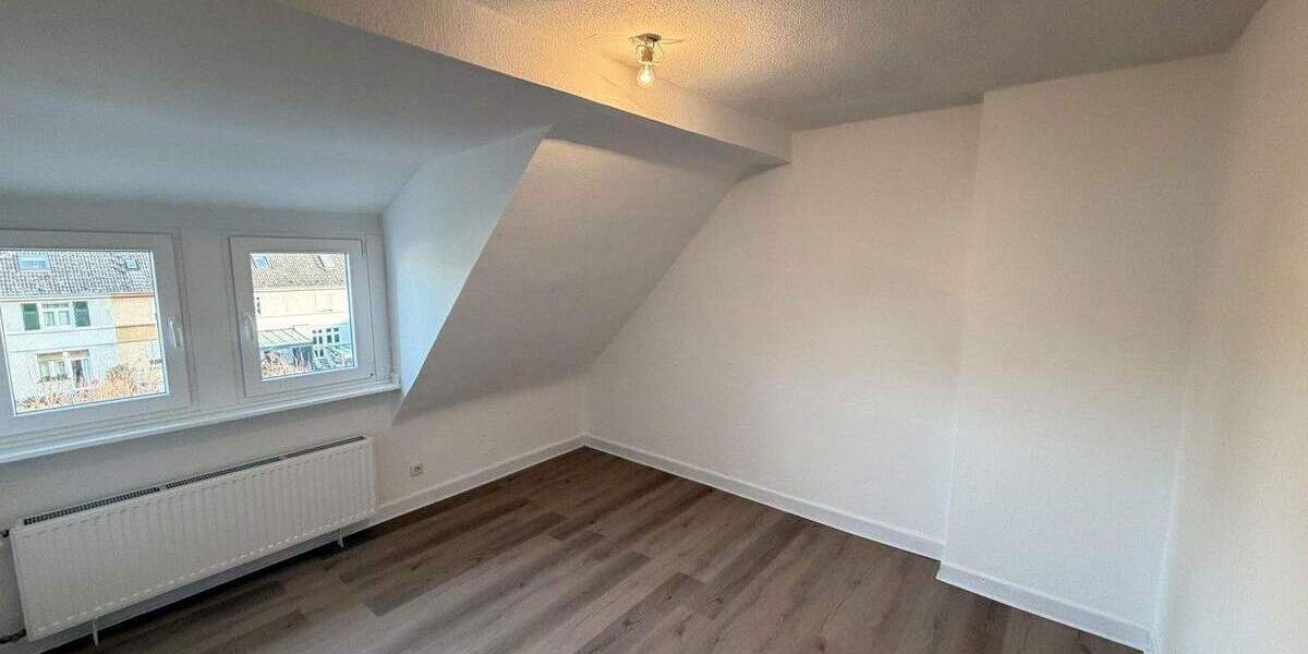 Etagenwohnung Duisburg Wedau - 4 Zimmer, 75 m&sup2;, 224.900&euro; | Angebot:24305148