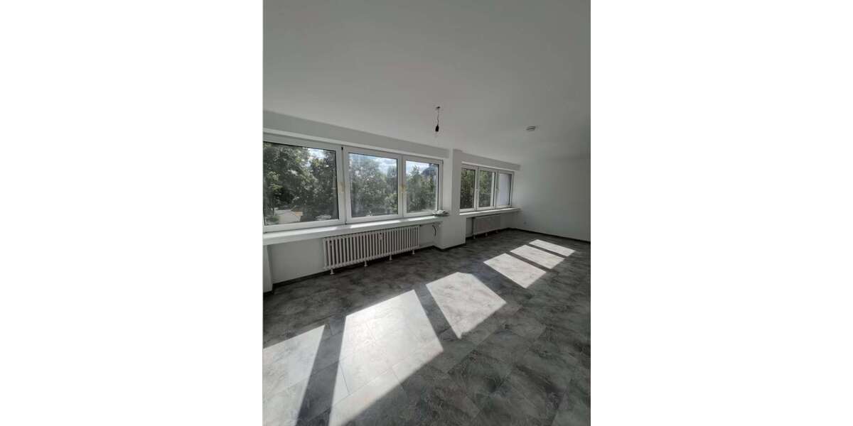 Etagenwohnung Duisburg Hochemmerich - 3 Zimmer, 96 m&sup2;, 800&euro; | Angebot:27069098