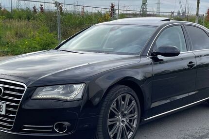 Audi A8 169.000 km 16.880 € Essen 45326
