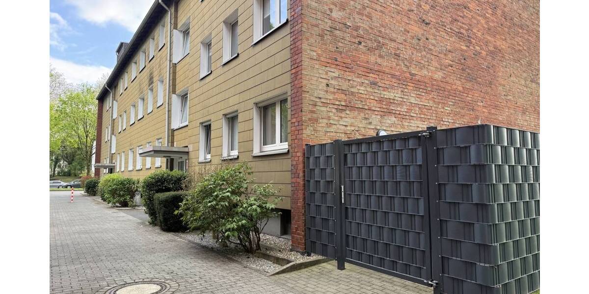 Etagenwohnung Gelsenkirchen Buer - 6 Zimmer, 143 m&sup2;, 140.000&euro; | Angebot:26260682