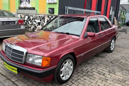 Mercedes-Benz 190 220.000 km 4.990 € Essen 45143