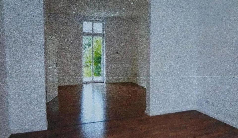 Mehrfamilienhaus Essen Kray kernsaniert Südpark Ruhr Steele 15 zimmer