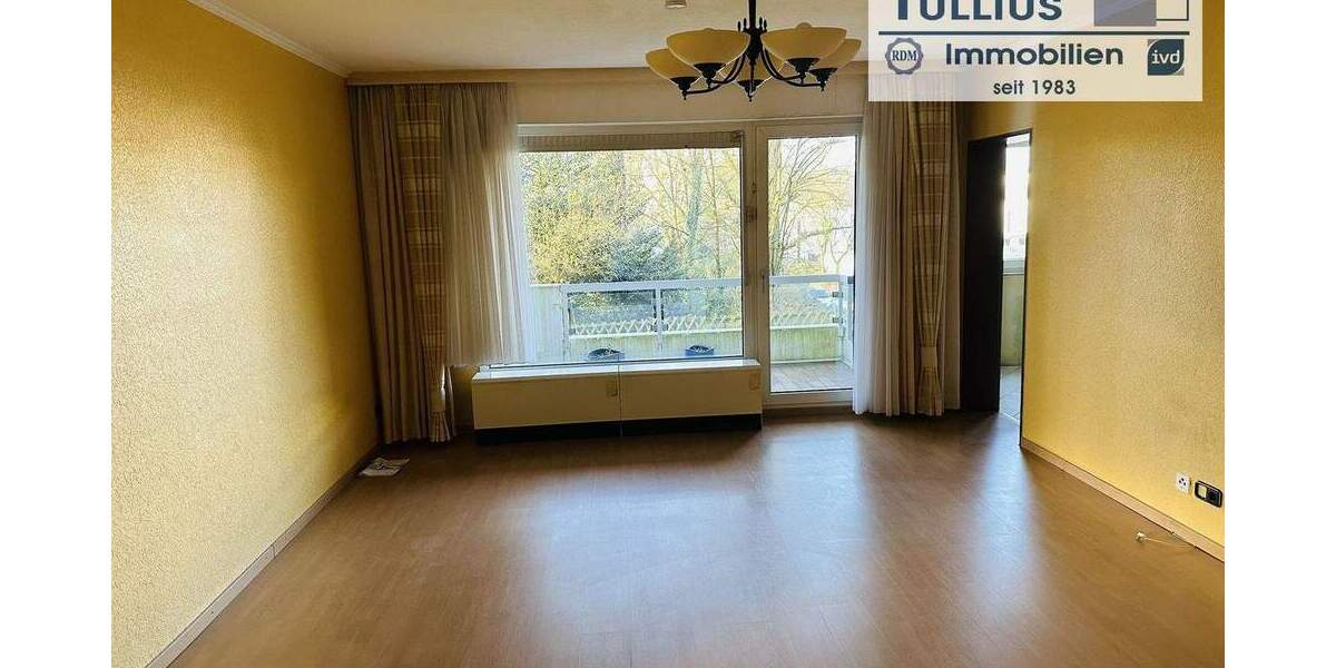 Etagenwohnung Essen Überruhr-Holthausen - 3 Zimmer, 91 m&sup2;, 220.000&euro; | Angebot:24799184